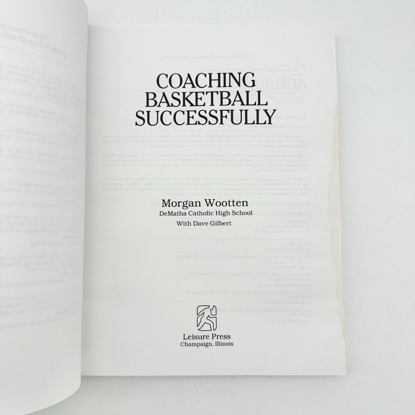 Coaching Basketball Successfully by Morgan Wootten with Dave Gilbert