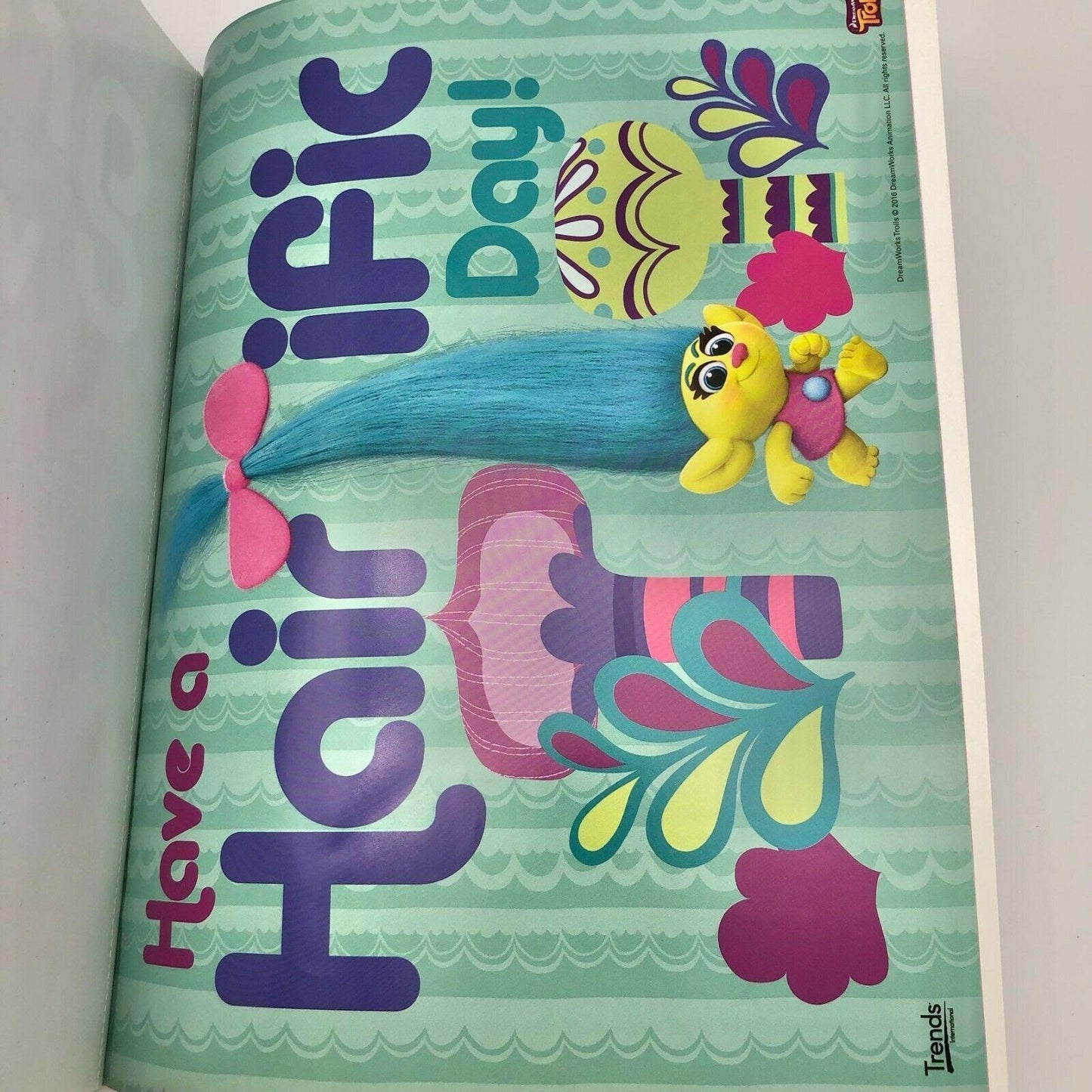 Dreamworks Trolls World Tour Lunch Bag Set W/ Notes & Posters