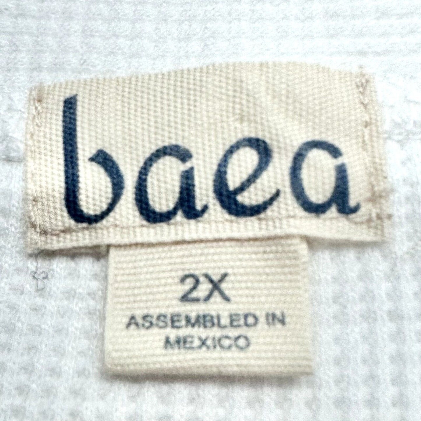 Baea Top Women's 2X White Waffle Knit Pink Pattern Long Sleeve Button Vneck NEW