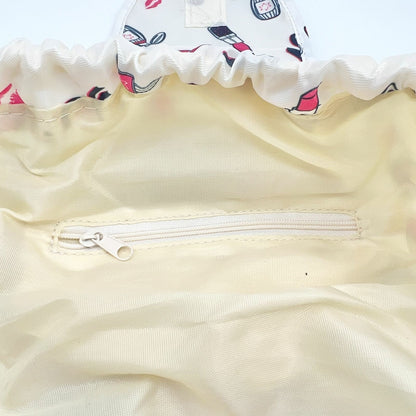 Travel Makeup Bag Drawstring Beige Hook Loop Closure 2 Interior Pockets NWOT