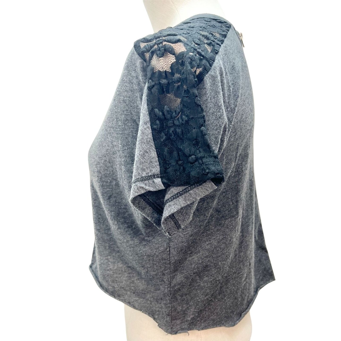 To Love Womens 12 Short Sleeve Gray Cut Off Shirt Black Lace Shoulders