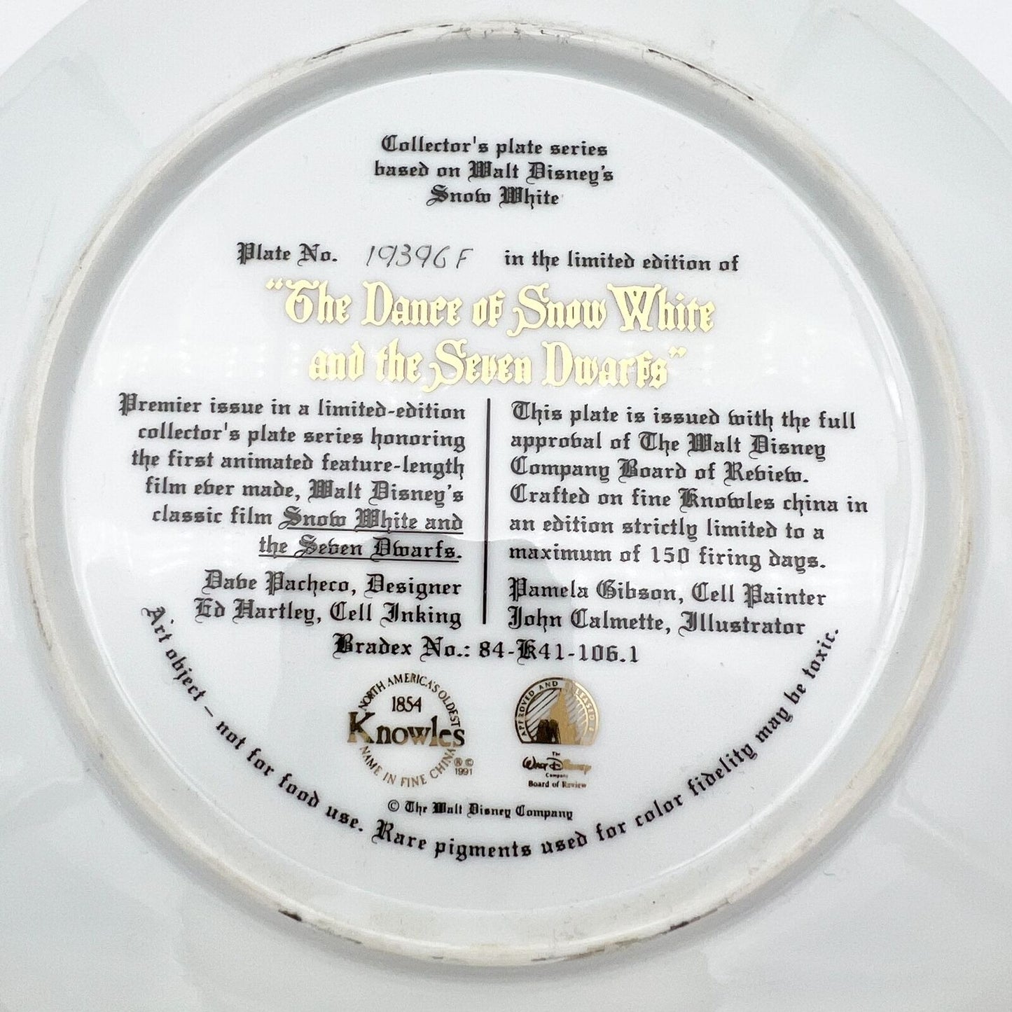 Disney Knowles China Plate #19396F The Dance of Snow White and the Seven Dwarfs