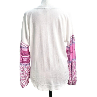Baea Top Women's 2X White Waffle Knit Pink Pattern Long Sleeve Button Vneck NEW