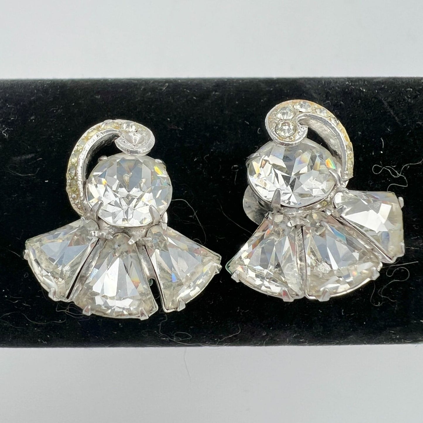 Vintage Art Deco Silvertone and Crystal Bracelet Matching Clip-on Earrings