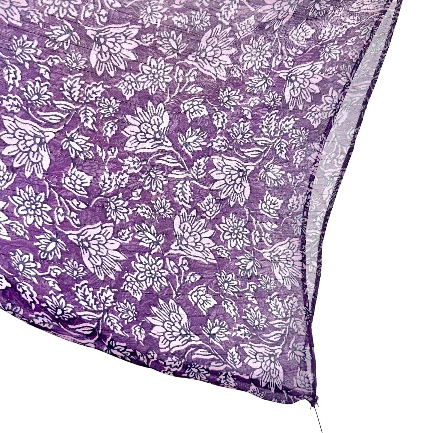 I.N. Studio Top Women's 3x Purple Flowers Gold Thread Vneck Gathered Bottom NWT